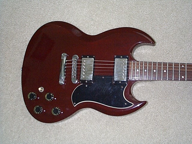 1983 Gibson SG with hard shell case