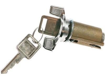 Ignition Lock Cylinder 98SWYS64 for C7500 Topkick C6500 C15 Suburban C25 C35