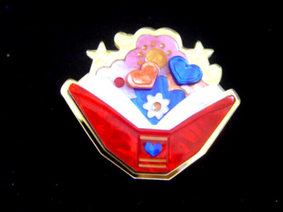 ERSTWILDER THE BOOK OF LOVE SPELLBOUND COLLECTION HALLOWEEN RESIN BROOCH