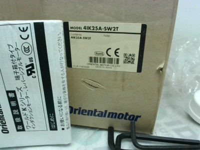 Oriental Motor 4IK25A-SW2T Induction Motor 3-Phase 230V IP54 - New In Box