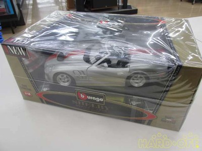 Bburago 8002455033239 Shelby Series1 1998 1/18 Scale Car