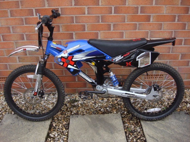 AS NEW (EX DEMO) X Games Moto Bike BMX Bicycle * 20 Inch