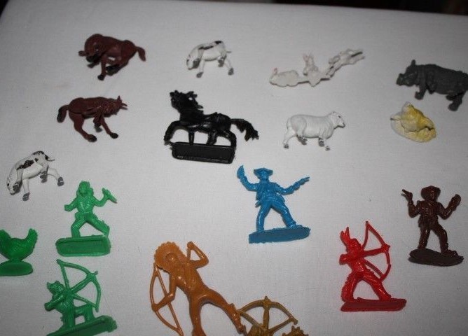 Plastic Cowboys,Horses and Indians