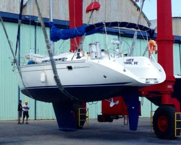 1995 ELAN 431 Sailboat on hardstand in Antigua, Caribbean