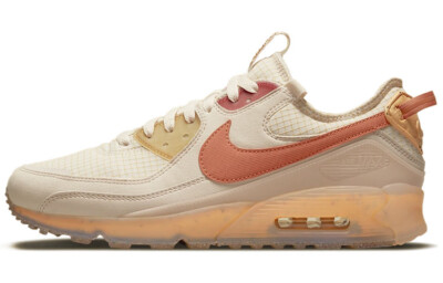 ☆セール☆Nike Air Max 90 With A Subtle Pop Of Orange Amazon.com | NIKE Men's Modern, White Black Max Orange, 10
