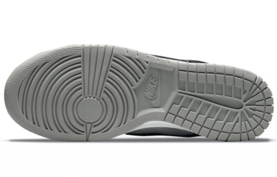 Pre-owned Nike Dunk Low Golden Gals W - Do5882-001 In Silver