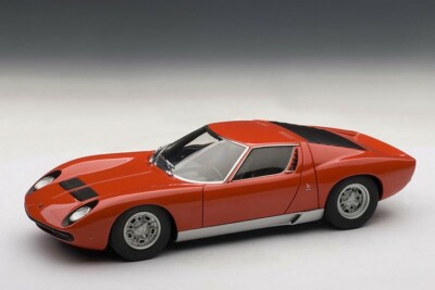 1971 LAMBORGHINI MIURA SV RED 1:18 by AUTOart #74543 NEW IN