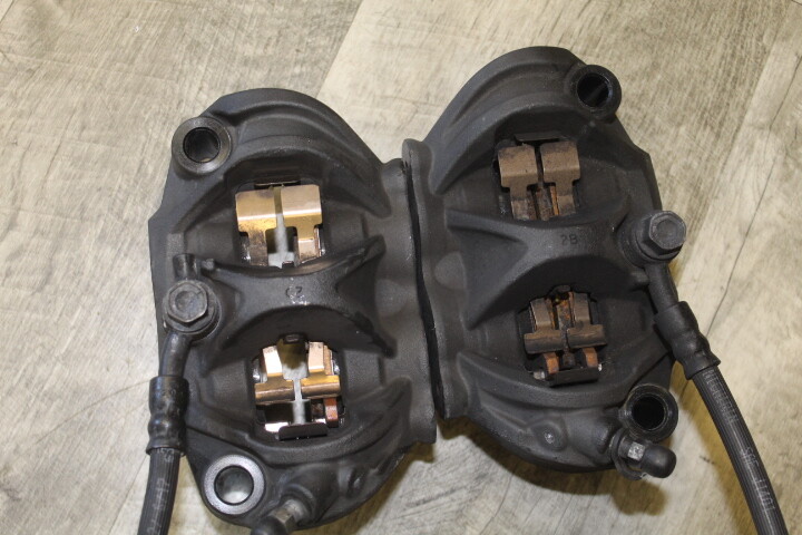 CBR1000RR-SC59(2014)ABS TOKICOキャリパー CBR1000RR-SC59(2014)ABS TOKICOキャリパー CBR1000RR-SC59(2014