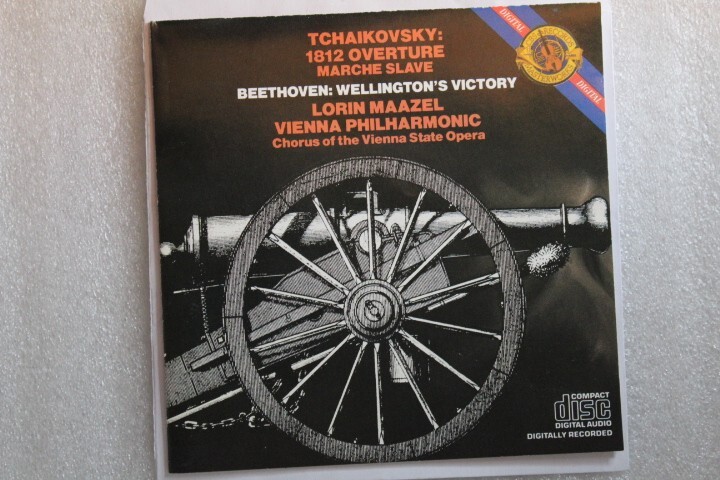 Tchaikovsky - 1812 Overture; Marche Slave / Wellington's Tchaikovsky - 1812 Overture; Marche Slave / Wellington's