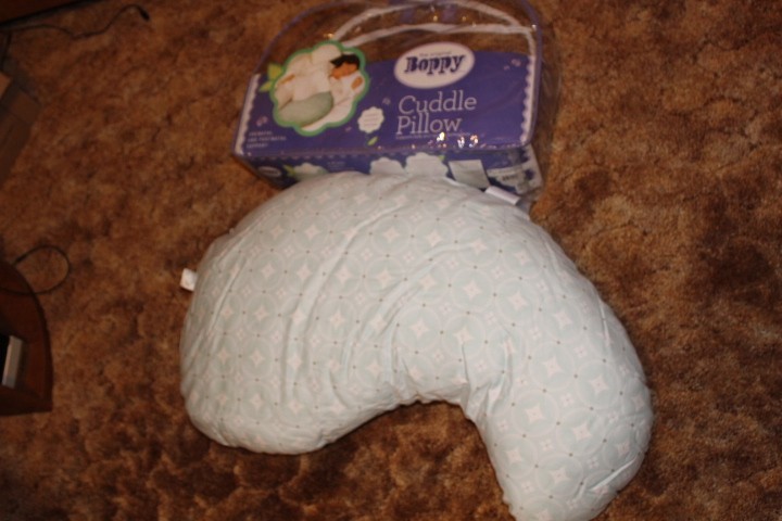 Boppy Cuddle Pillow Prenatal Postnatal Support light green kidney shaped
