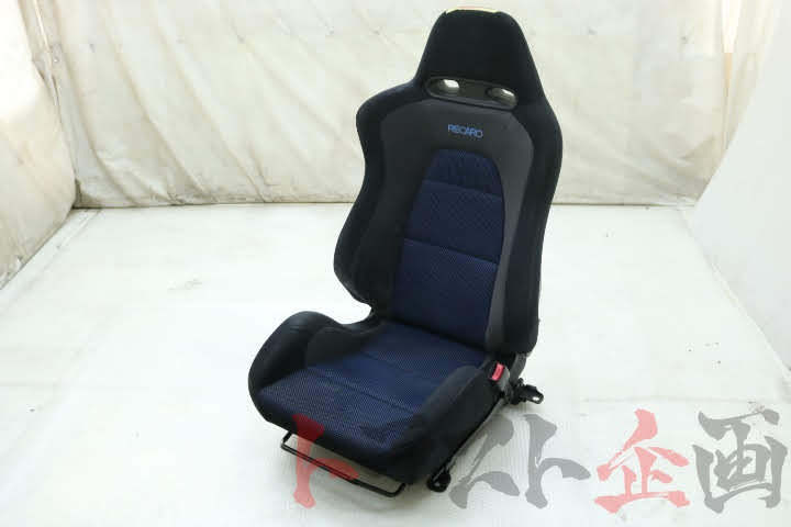 Mitsubishi EVO 7 CT9A OEM Driver Seat #2