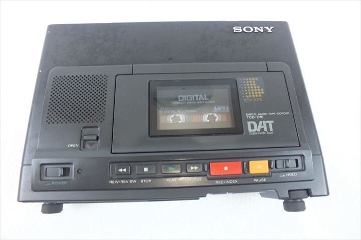 SONY　TCD-D10 DAT デジタルレコーダー　テープ120 　　7本付 Sony TCD-D10 Walkman DAT Portable Cassette Tape Recorder For