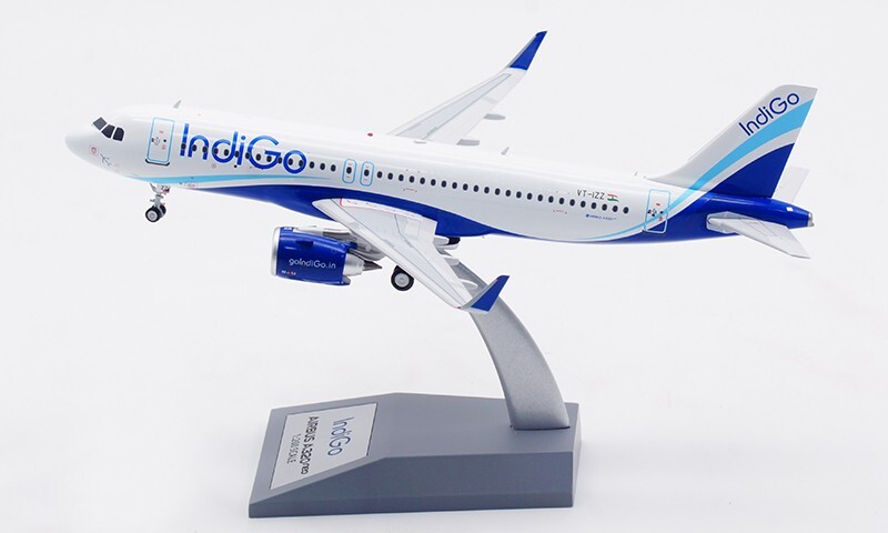 スターフライヤー　AIRBUS A320 1/200　SCALE ScaleModelStore.com :: B Models 1:200 - B-320-ASA - Jetstar