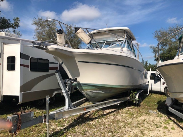 1997 PROLINE BOAT 400 ORG HOURS ON ENGINE NICE CONDITION