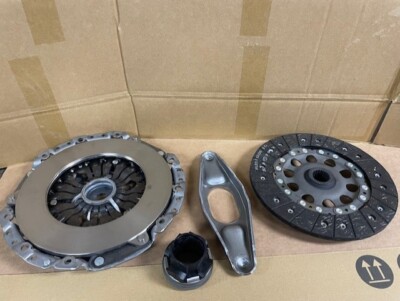 LUK CLUTCH KIT BMW 118D 120D E87 330i 325i 318D 320D E90 E91 E92 E46