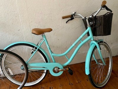 Retro Ladies Cruiser Bike, aqua, suit height 5.2"-5.7", slightly used