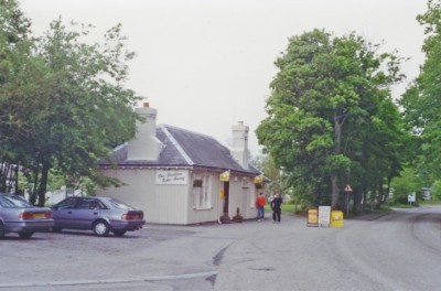 PHOTO  SUTHERLAND  DORNOCH FORMER RAILWAY STATION 1994