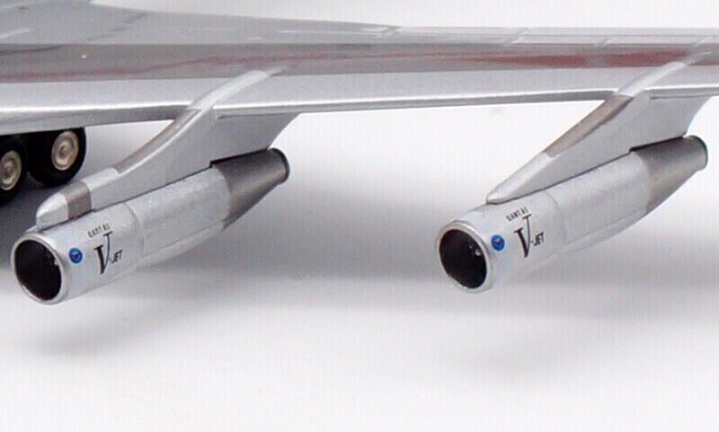 1:200 IF200 Qantas VJET Boeing 707-300 VH-EBR polished *LAST 1:200 IF200 Qantas VJET Boeing 707-300 VH-EBR polished *LAST