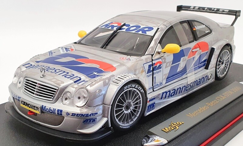 Maisto 1/18 Scale Model Car 38888 - Mercedes Benz CLK DTM
