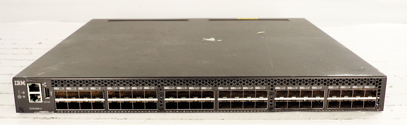 IBM SAN48B-5 2498-F48 480SFP Port System Storage Fibre