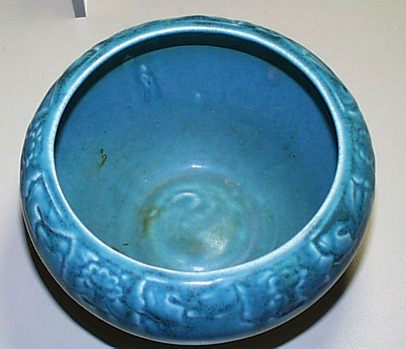 Perfect 1927 Rookwood Matte Green Blue Overspray Stylized Floral Design Bowl