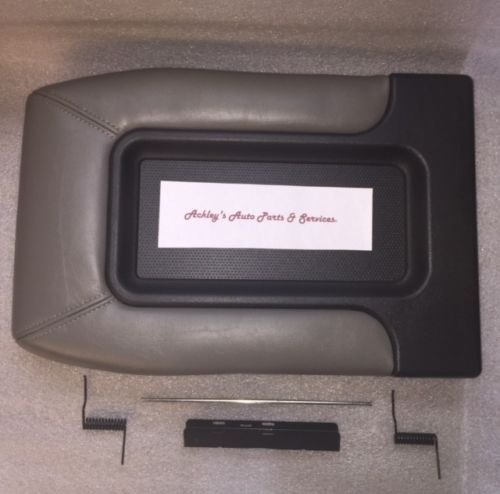 Info-GPS-TV Screen Front Center Dash Mounted Fits 19-20 NAUTILUS