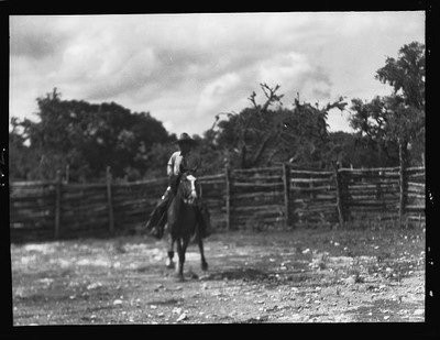 Travel views,horseback riding,nitrates,American Southwest,Arnold Genthe,1899 7