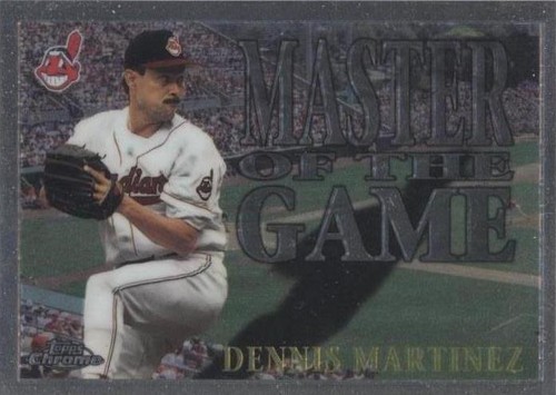 1996 Topps Chrome - Dennis Martinez #MG2