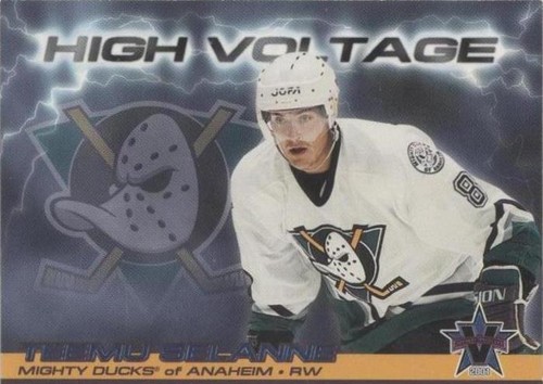 2000-01 Pacific Vanguard - Teemu Selanne #2