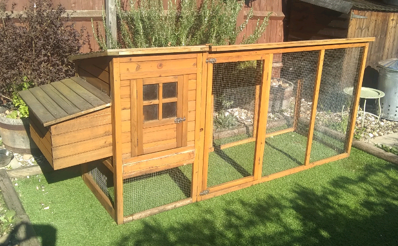 Chicken coop pending collection | in Tiptree, Essex | Gumtree