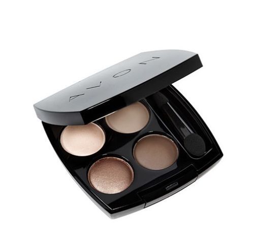 Lidschatten in braunem Farbton