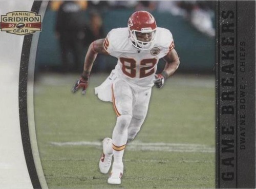 2011 Panini Gridiron Gear Dwayne Bowe #2