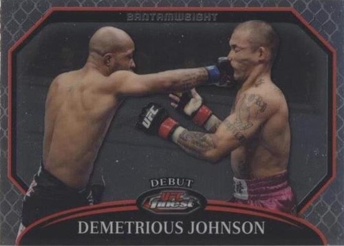 2011 Topps Finest UFC - Demetrious Johnson #33