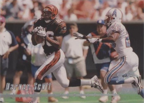 1999 Topps Stadium Club Darnay Scott #121