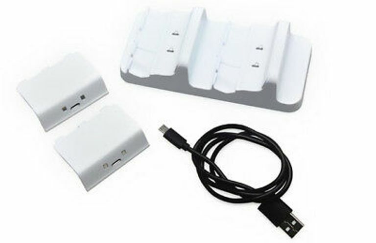 Base Di Ricarica 2 Controller + 2 Batterie + Cavo Usb Per Xbox One mar