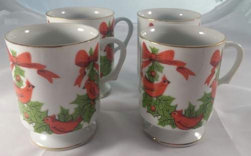 Lefton China Set of Four Footed Mugs Red Cardinal Porcelain Christmas #039