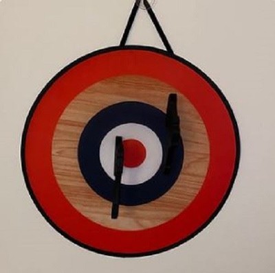 Target Axe Throwing game