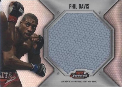 2012 Topps Finest UFC - Phil Davis #FFJM-PD