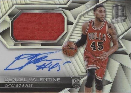 2016-17 Panini Spectra - Denzel Valentine #104