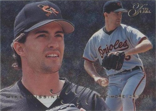 1995 Flair - Mike Mussina #6