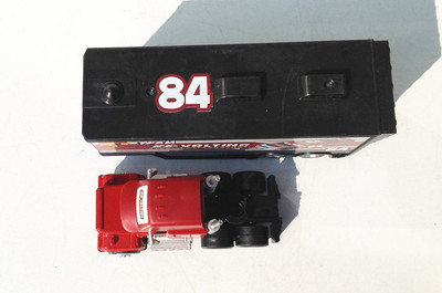 Disney Pixar Cars Movie No 84 Re Volting Racer Team S Hauler Truck Trailer Toy Ebay