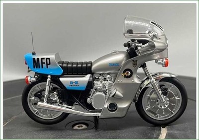 1:18 Ace Rad Mad Max Movie Goose's Custom Police Kwaka 1000 Motor