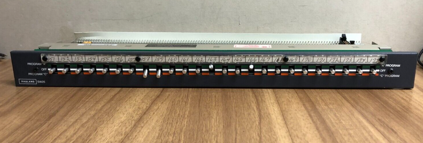 Rauland SW25 3 Position Switch Bank