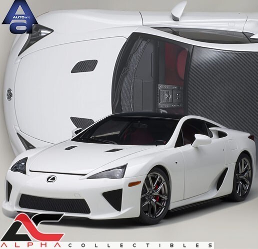 AUTOART 78851 1:18 LEXUS LFA (WHITEST WHITE/CARBON