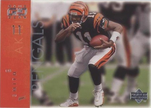 2001 Upper Deck Game Gear Akili Smith #17