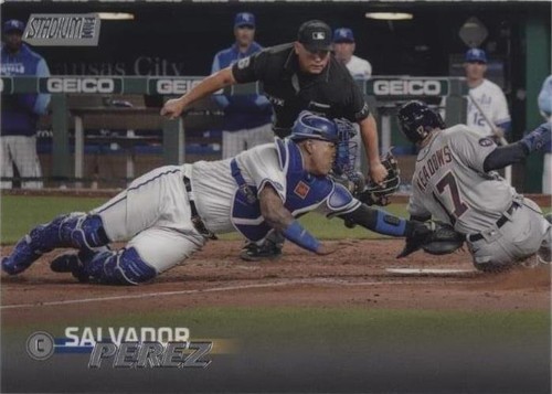 2023 Topps Stadium Club - Salvador Perez #163