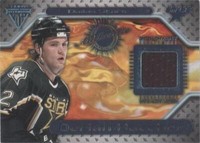 2000-01 Pacific Private Stock Titanium - Derian Hatcher #82