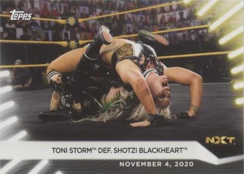2021 Topps WWE Women's Division - Toni Storm #91