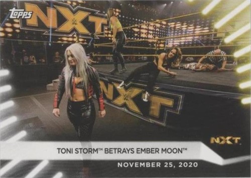 2021 Topps WWE Women's Division - Toni Storm #100
