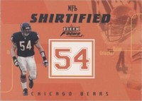 2003 Fleer Focus Brian Urlacher #9NS